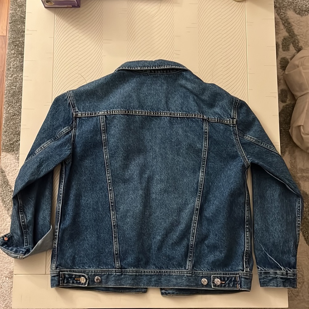 Old Navy Boyfriend Denim Jacket - Picture 4 of 4